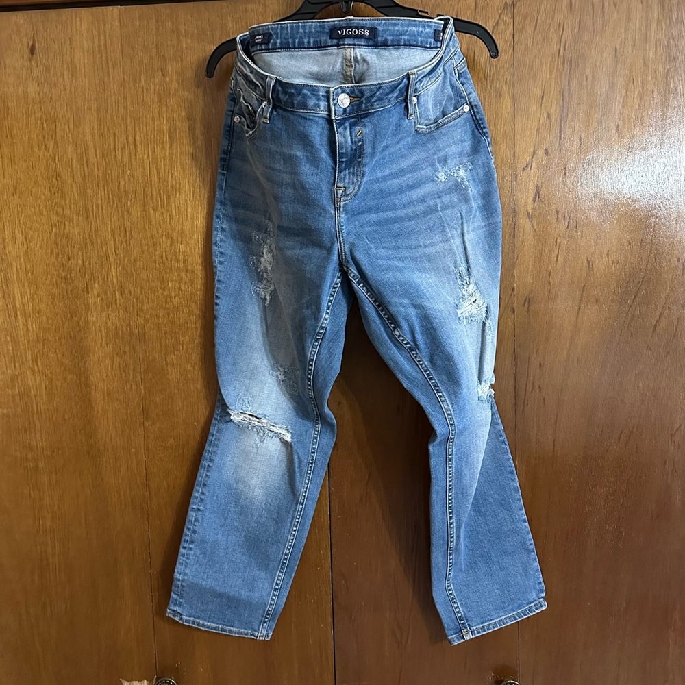 Vigoss Blue Distressed Women's Cropped Jeans